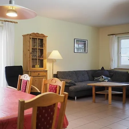 Doppelhaus-9-strandkorb Prerow