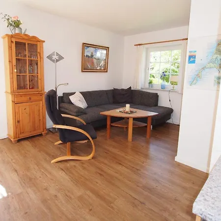 Doppelhaus-9-strandkorb Prerow
